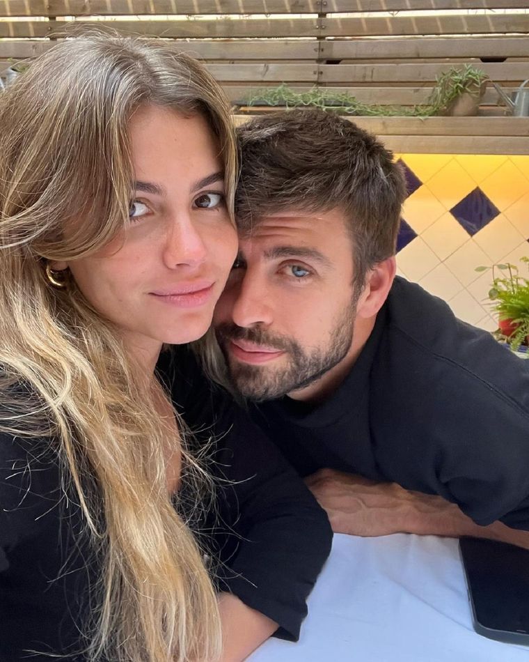 GERARD PIQUÉ, CLARA CHÍA MARTÍ EL EXFUTBOLISTA OFICIALIZÓ SU RELACIÓN CON LA JOVEN EN LAS REDES SOCIALES. Foto: INSTAGRAM @3gerardpique