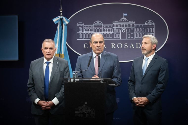 Osvaldo Jaldo se despega del Gobierno