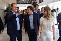 Ayer se entregaron las primeras tarjetas.