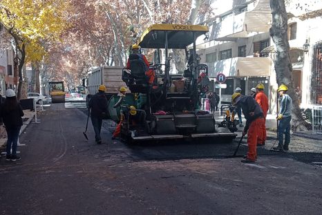 Trabajos de reacondicionamiento en distintas arterias capitalinas, con aperturas parciales y totales según el avance de obra. Trabajos de reacondicionamiento en distintas arterias capitalinas, con aperturas parciales y totales según el avance de obra.
