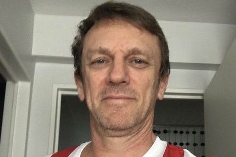 El famoso actor Federico DElia, totalmente indignado por los fallos en favor de Barracas contra su querido Estudiantes. El famoso actor Federico DElia, totalmente indignado por los fallos en favor de Barracas contra su querido Estudiantes.