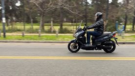 En Argentina, este maxi scooter se vende con un precio de $9.390.000.