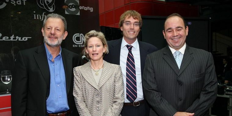 Roberto Vivo-Chaneton, Louise Sams, Whit Richardson y Roberto Vivo Chaneton. Foto: claxon