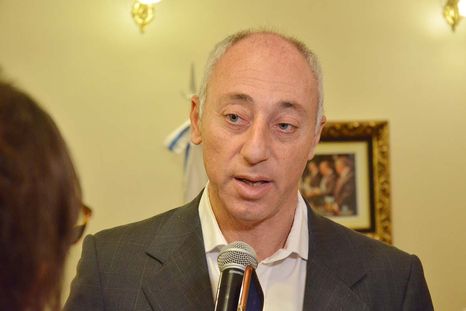 Pablo Atchabahian, exfuncionario de la Andis, detenido en su casa de Mendoza.