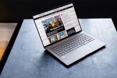 La ASUS Zenbook a14 asegura autonomía y rendimiento sin problemas.