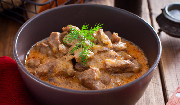 Secreto Ruso revelado: cómo preparar ternera stroganoff de forma auténtica Foto: Shutterstock