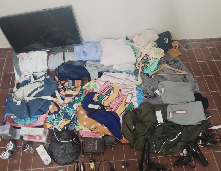 Una rápida acción policial logró la aprehensión de un grupo de jóvenes implicados en una serie de robos Foto: Ministerio de Seguridad