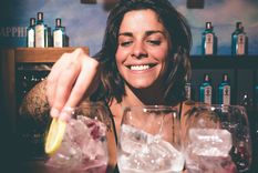 cocteleria rosa: este finde preperate un pink clerico