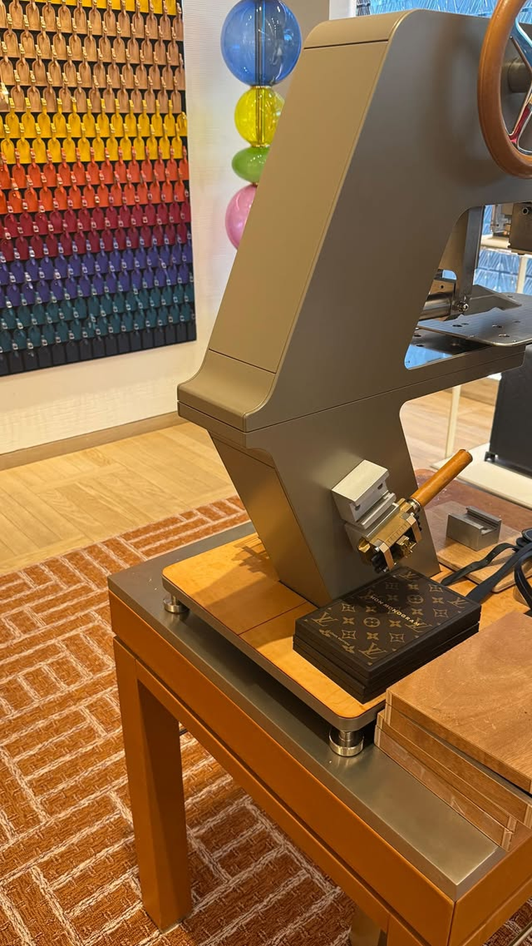 La China Suárez y Mauro el Louis Vuitton. Créditos: Instagram / sangrejaponesa La China Suárez y Mauro el Louis Vuitton. Créditos: Instagram / sangrejaponesa