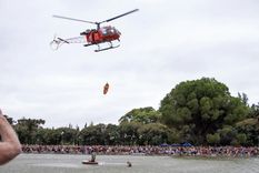 Helicópteros Lama, aviones Pampa y actividades deportivas formarán parte del festival Regatas Vuela 2026 que se realizará este domingo en el lago del Parque San Martín.