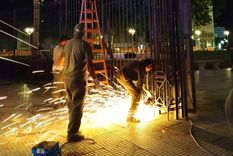 Rejas casa rosada Esta noche comenzaron a sacar las rejas en Casa Rosada