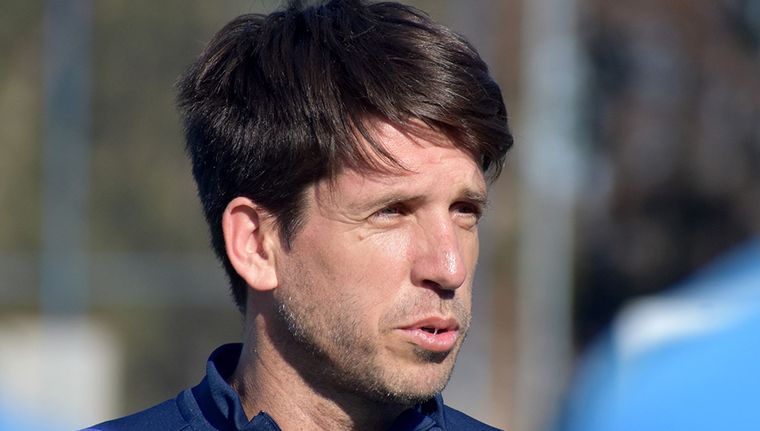 Diego Placente es el entrenador de la Selección Sub 20 Foto: @Argentina