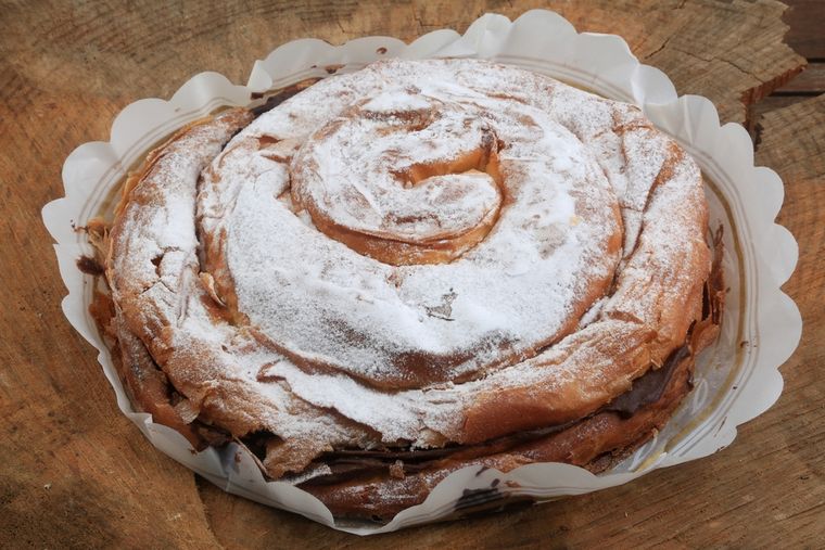 Receta de ensaimada con chocolate paso a paso y sin fallos