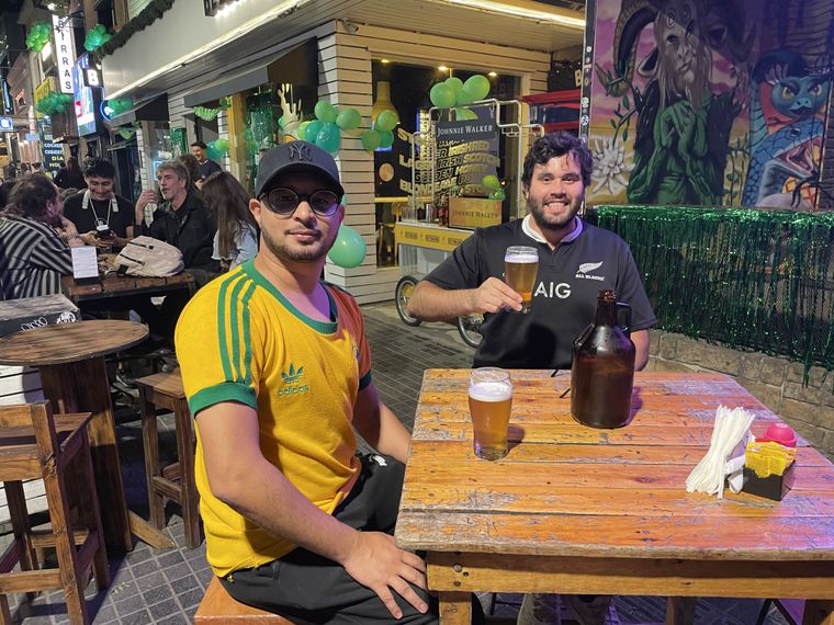 Santiago de Santiago del Estero y Pablo de Brasil. Santiago de Santiago del Estero y Pablo de Brasil.