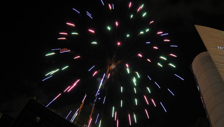 Los fuegos artificiales abundaron en Mendoza Foto: ALF PONCE MERCADO / MDZ