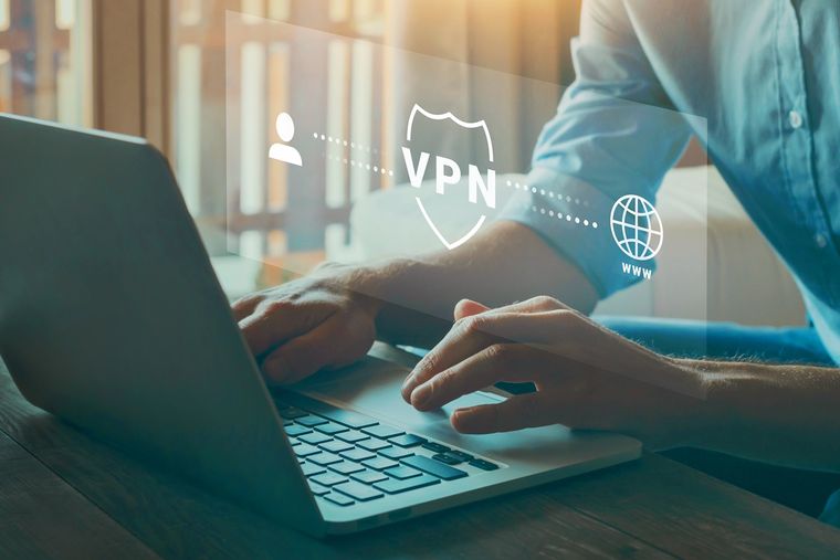 Las VPN gratuitas permiten mayor anonimato sin afectar la conectividad diaria. Las VPN gratuitas permiten mayor anonimato sin afectar la conectividad diaria.