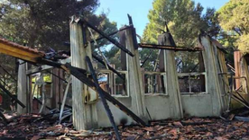 El abuelo del adolescente habría hecho la denuncia, luego de que el chico confesara haber incendiado la parroquia. El abuelo del adolescente habría hecho la denuncia, luego de que el chico confesara haber incendiado la parroquia.