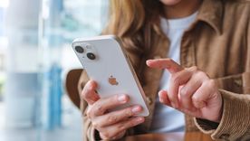 El Apple iPhone 14 vuelve a destacarse en Mercado Libre con precio rebajado y financiación. El Apple iPhone 14 vuelve a destacarse en Mercado Libre con precio rebajado y financiación.
