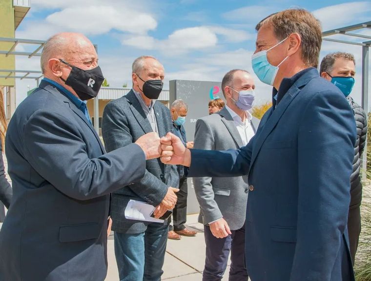 Miguel Ronco y Raúl Rufeil junto a Rodolfo Suarez. Foto: Twitter Miguel Ronco