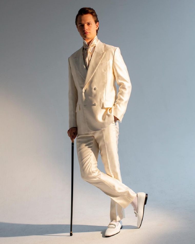 Ansel Elgort debutó en el cine interpretando al personaje de Tommy Ross en Carrie