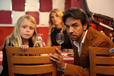 Eugenio Derbez y Loreto Peralta protagonizaron No se aceptan devoluciones, una de las películas más taquilleras de su época.