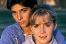 Así lucía Elisabeth Shue, junto a Ralph Macchio en Karate Kid de 1984.