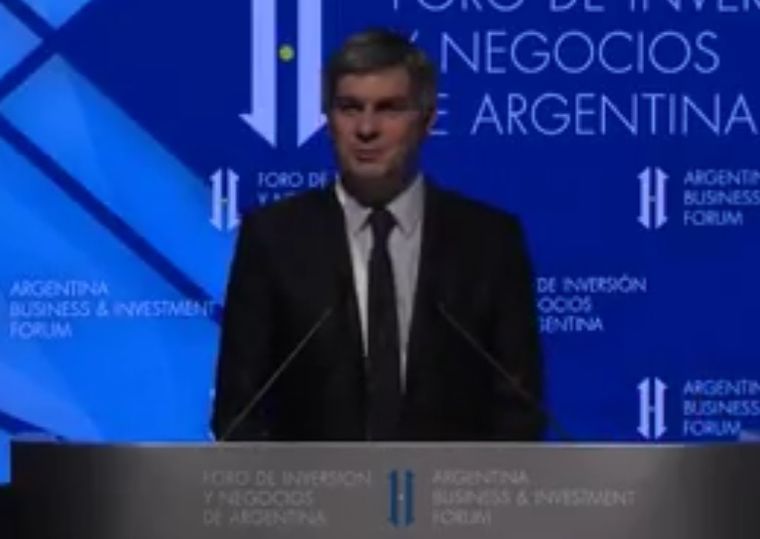 734317.jpg