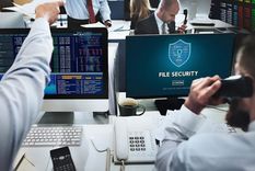 La digitalización requiere instancias que protejan los procesos industriales y por ello, en la feria dedicamos un espacio especial a la ciberseguridad. Foto: MDZ