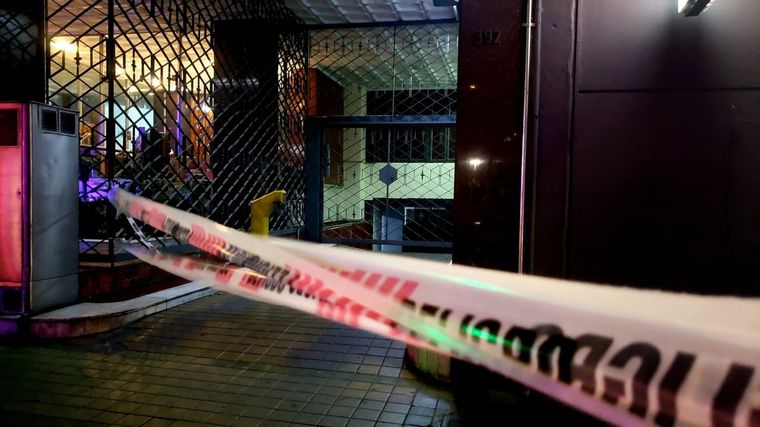 Se espera el avance de la investigación judicial para determinar los motivos que pudieron haber causado el incendio en el departamento donde vivían los tres estudiantes jujeños Foto: X @leoguevara80