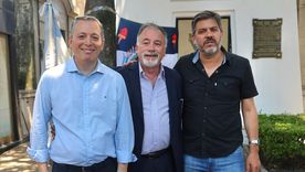 Fernando Gray y Carlos Bianco en un acto homenaje a Manuel Dorrego