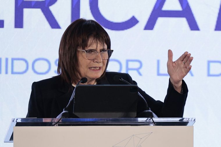 Patricia Bullrich fue muy dura con Jorge y Mauricio Macri por la discusión de los presos en la Ciudad Foto: EFE