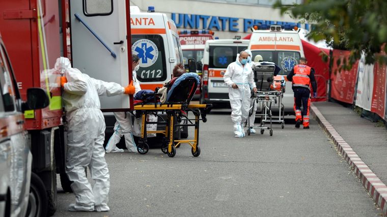 En Rumania, atienden donde pueden. Foto: Insider.