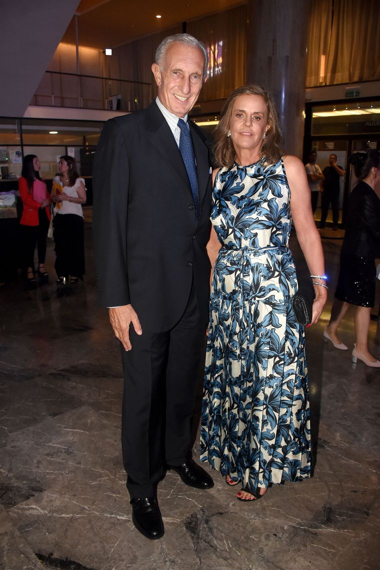 La crème de la crème La pareja solía asistir a eventos empresariales y reuniones exclusivas. Foto: ibae.am.