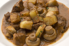 Agasaja a tus seres queridos con esta comida completa ¡es asombrosa! Foto: Hogarmanía
