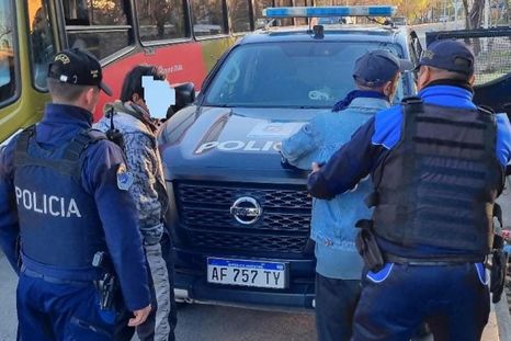 El saldo de los operativos realizados por la Unidad Ciclística de Acción Rápida en los últimos siete días fue de 17 detenidos. El saldo de los operativos realizados por la Unidad Ciclística de Acción Rápida en los últimos siete días fue de 17 detenidos.