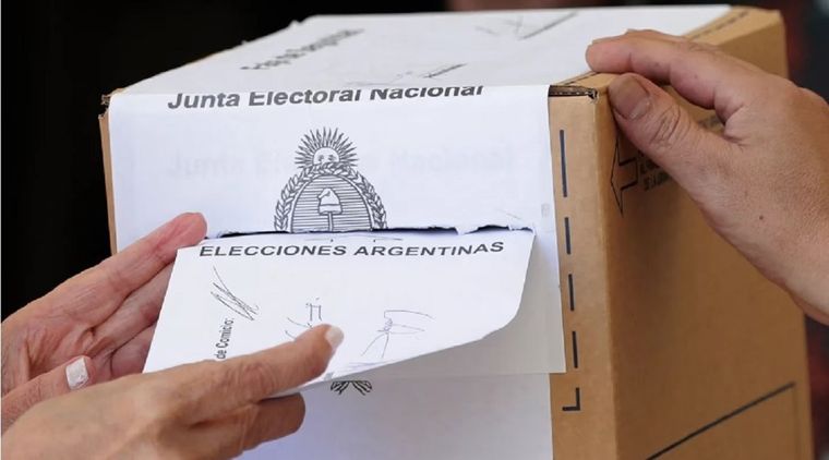 Pese al rechazo de la oposición, el máximo tribunal decidió por mayoría levantar la cautelar que prohibió los comicios previstos para el domingo pasado. Foto: Twitter