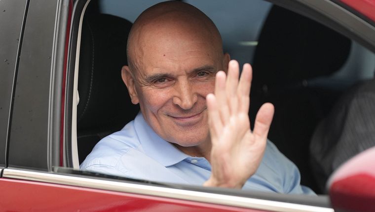 José Luis Espert aseguró que para parir una nueva Argentina va a haber un dolor y remarcó que el 40% del purgatorio lo pagarán los pecadores Foto: NA