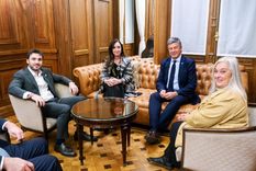 Ignacio Torres con Victoria Villarruel en el Senado Foto: X
