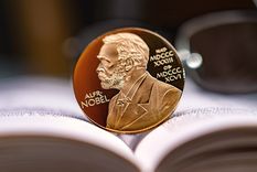 El Premio Nobel de Literatura 2025 se revelará este 9 de octubre en Estocolmo.