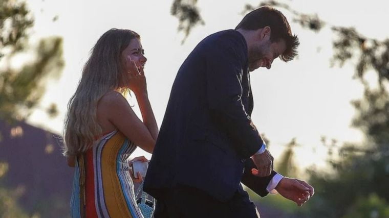 Clara Chía Marti Cada vez más cerca de los padres de Piqué. Foto: Foto: fuente - Agensi