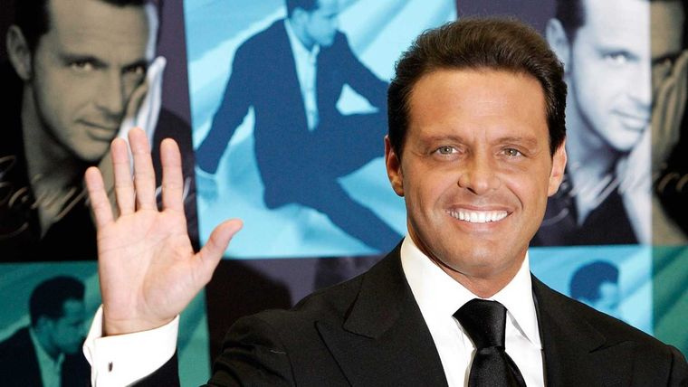 Las redes se alborotaron por un supuesto tuit que realizó Luis Miguel.