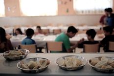 En medio de la crisis alimentaria, el Gobierno de Javier Milei firmó acuerdos de asistencia con algunas entidades mientras otras quedaron desahuciadas Foto: Télam