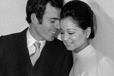 JULIO IGLESIAS E ISABEL PREYSLER TIENEN TRES HIJOS EN COMÚN. LA PAREJA SE SEPARÓ EN 1978 Y CADA UNO REHIZO RÁPIDAMENTE SU VIDA.