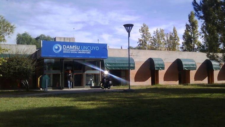 La obra social de la Universidad cortó el tratamiento de la docente. Foto: UNCUYO