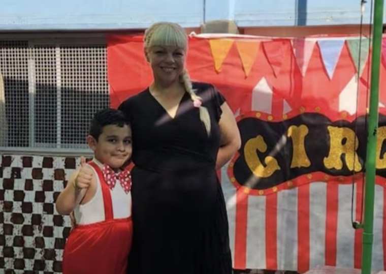 El informe reveló que el nene murió por asfixia luego de ser sumergido en la bañera y la mujer debido a la gravedad de los cortes.