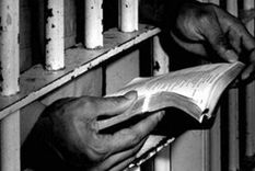 ¿un ?dia de la biblia? en una provincia laica?