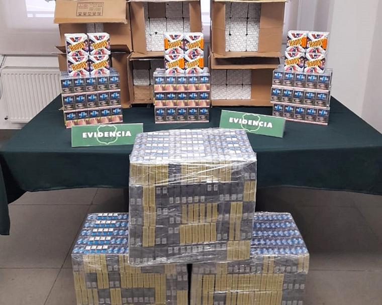 Un mendocino fue detenido en Chile al intentar ingresar con cigarrillos y fuegos artificiales de contrabando Foto: losandesonline.cl