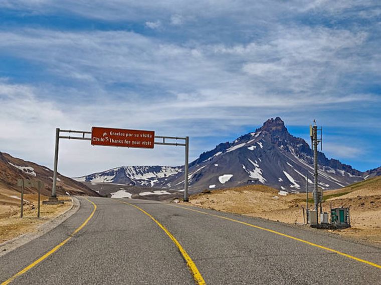 El Paso Pehuenche abrió una hora más tarde de lo previsto
