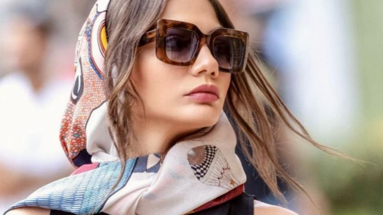 Demet Özdemir De ella todos hablan. Foto: Fuente: imagen - @parlaquestyling - Instagram