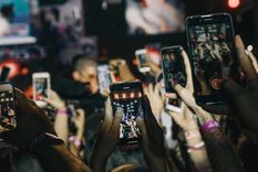 Redes sociales: se sube todo, todo el tiempo.